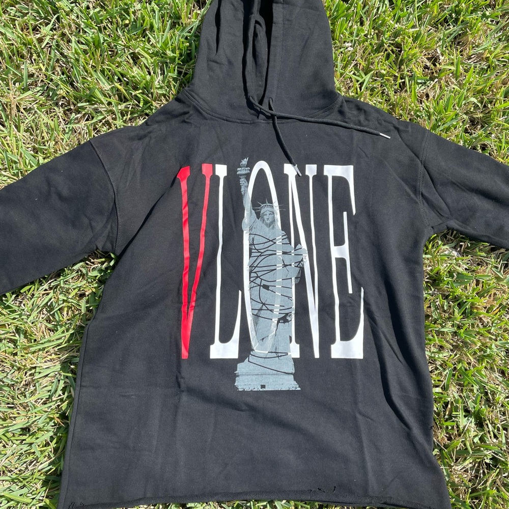 VLone x Statue of Liberty Hoodie-Size Large
